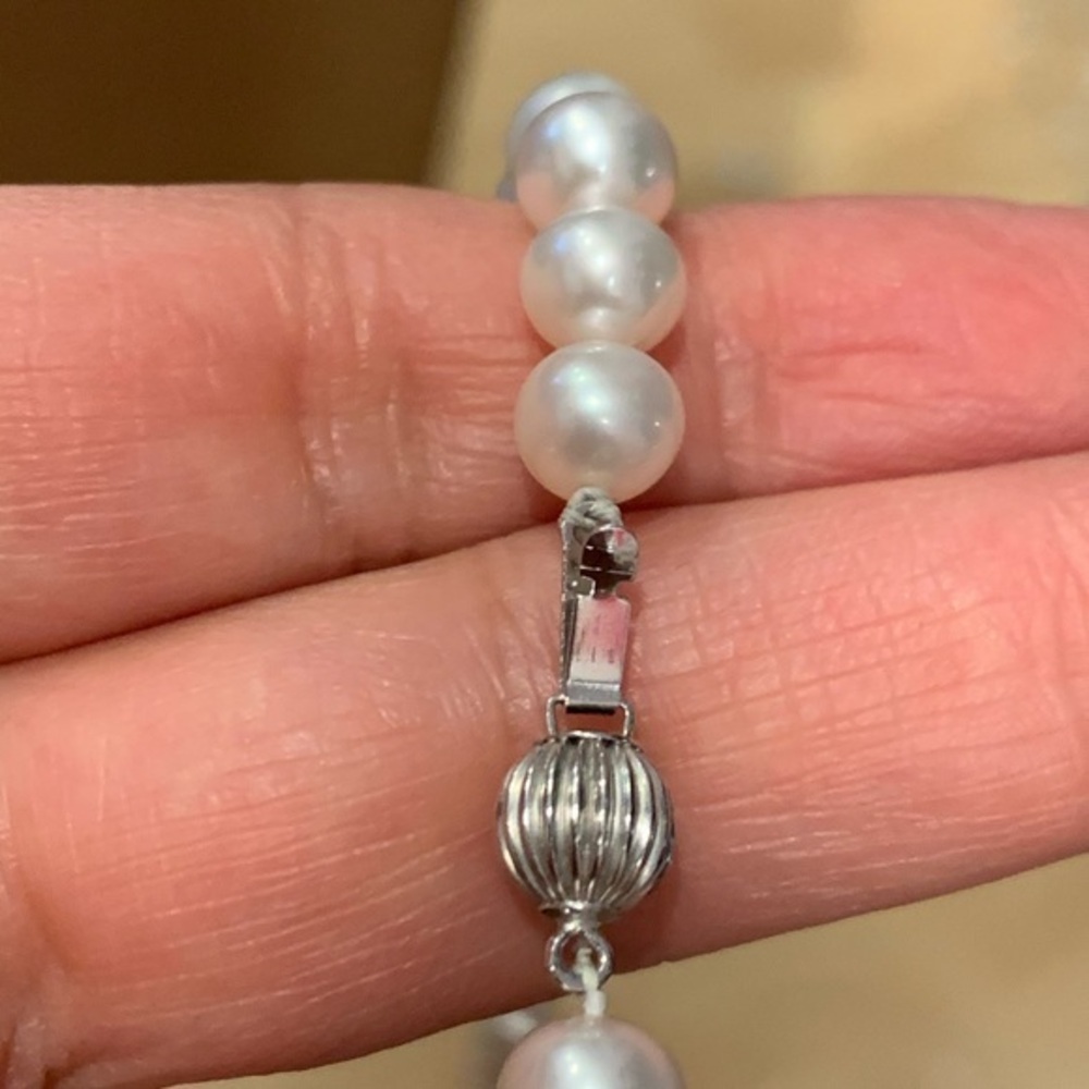 14k White Gold Fresh water Pearl Necklace 16” inch